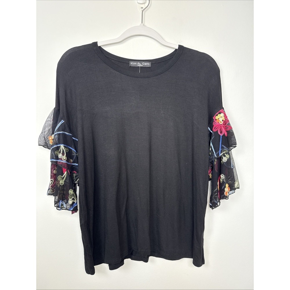 Kim & Cami Women Black Floral Blouse Ruffles Embroidered Size Medium NWT Career